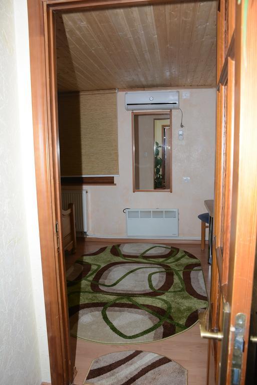 Bazar Motel Кишинів Екстер'єр фото